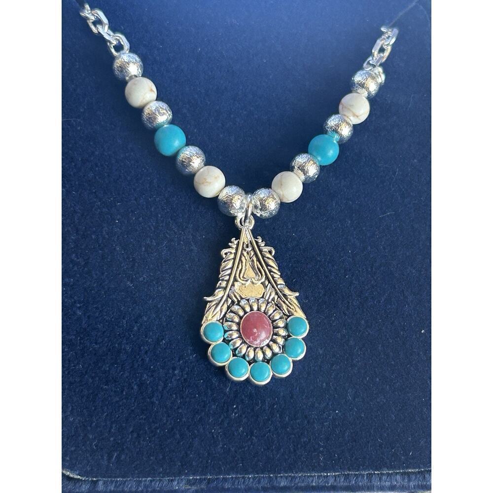 Montana Silversmiths Turquoise Beaded Tribal Style Necklace Feathers Western